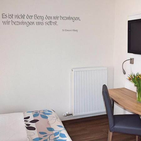 Cafe-Hotel Altreuter Nördlingen Eksteriør billede