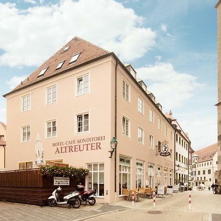 Cafe-Hotel Altreuter Nördlingen Eksteriør billede